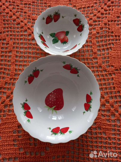 Тарелки и чайные чашки СССР