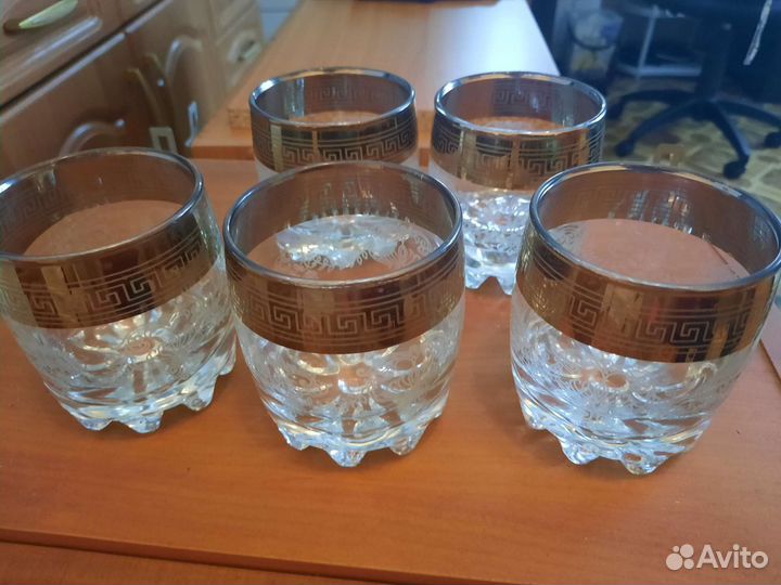 Посуда все по 300