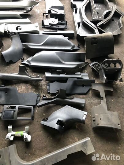 Пластик салона Mitsubishi Lancer 10 X