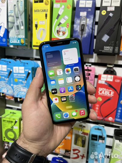 iPhone Xr, 128 ГБ