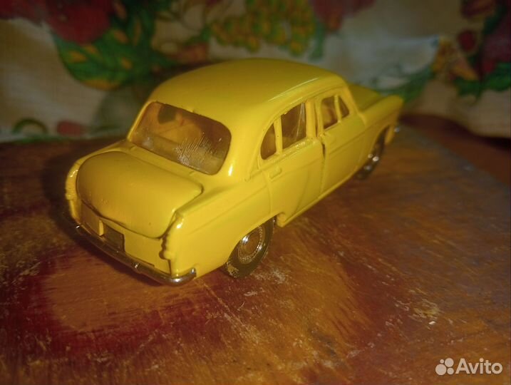 Москвич 403 модель 1/43