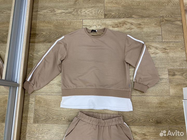 Спортивный костюм