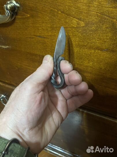 Миниатюрный кованый ножик