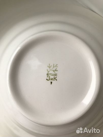 Набор тарелок и салатник зик Малинки