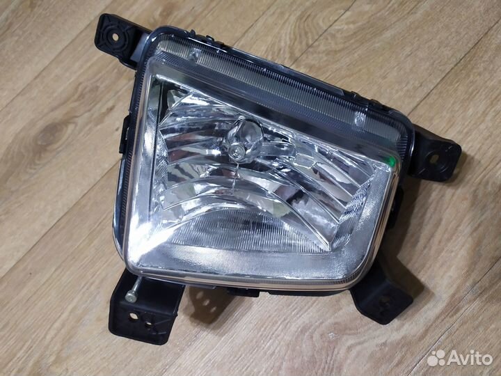 Фара противотуманная левая Creta 2016 92201M0000