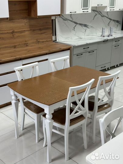 Стол в гостиную \ оплата при получении