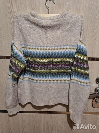 Свитер женский Pull&bear