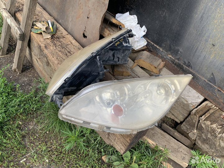 Фары на Mitsubishi Colt