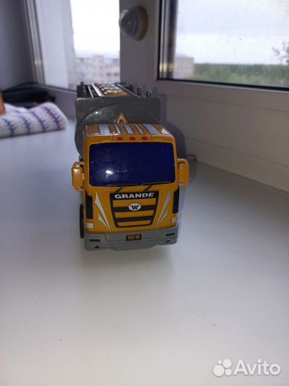 Детская машина для мальчика