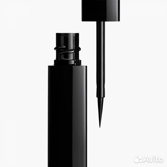 Chanel LE liner DE chanel стойкая жидкая подводка