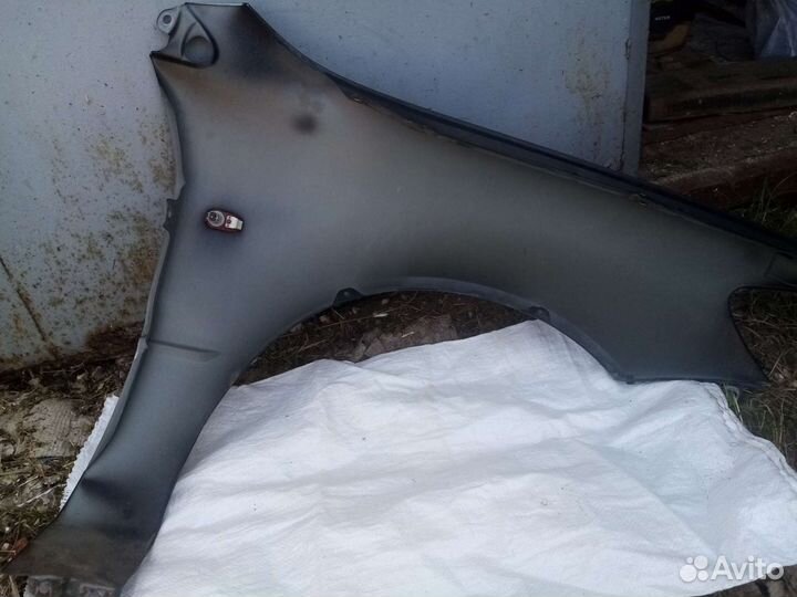 Крыло переднее лансер седиа левое и правое