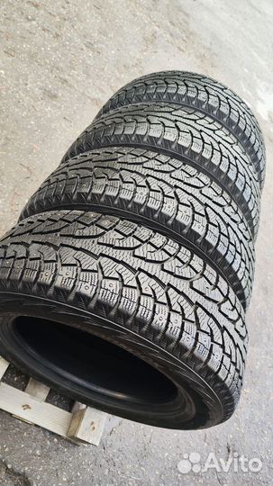 Hankook I'Pike RW11 235/60 R17 102T