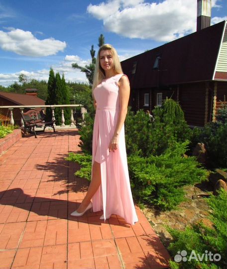 Платье 44 р. и Туфли женские 37 р