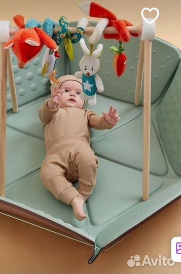 Развивающая подвесная игрушка Лисичка Люся