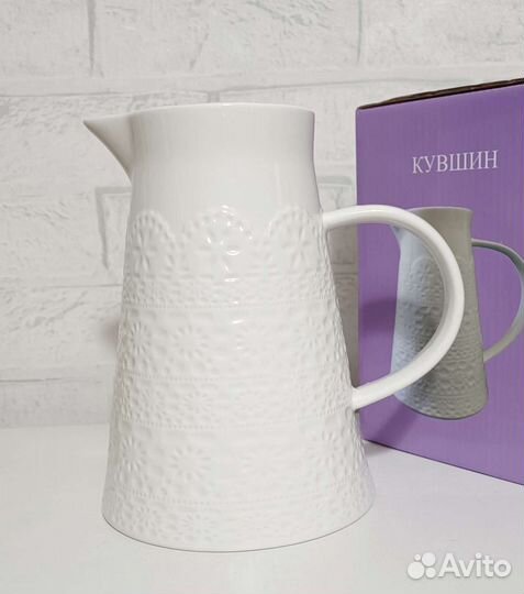 Фарфоровый Кувшин