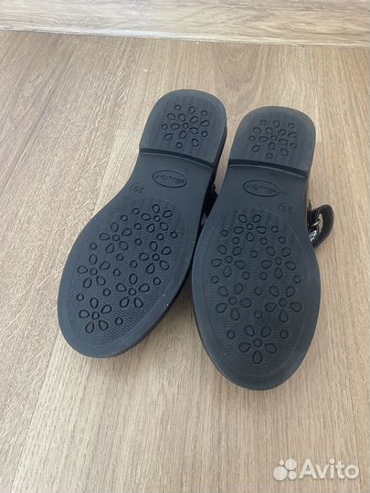 Туфли доя девочки