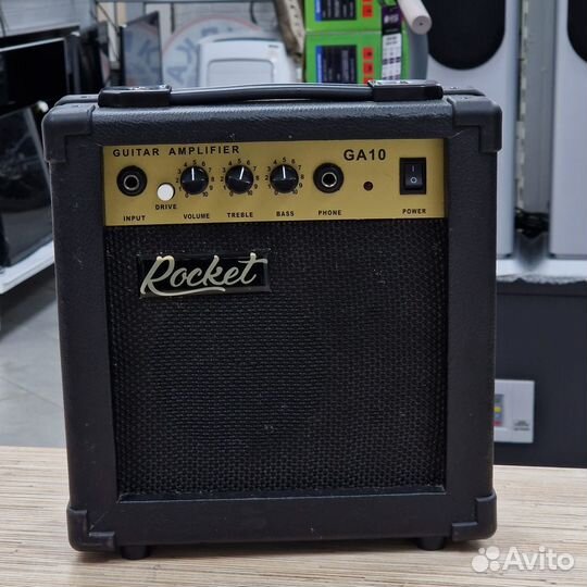 Комбоусилитель для электрогитары Rocket GA-10