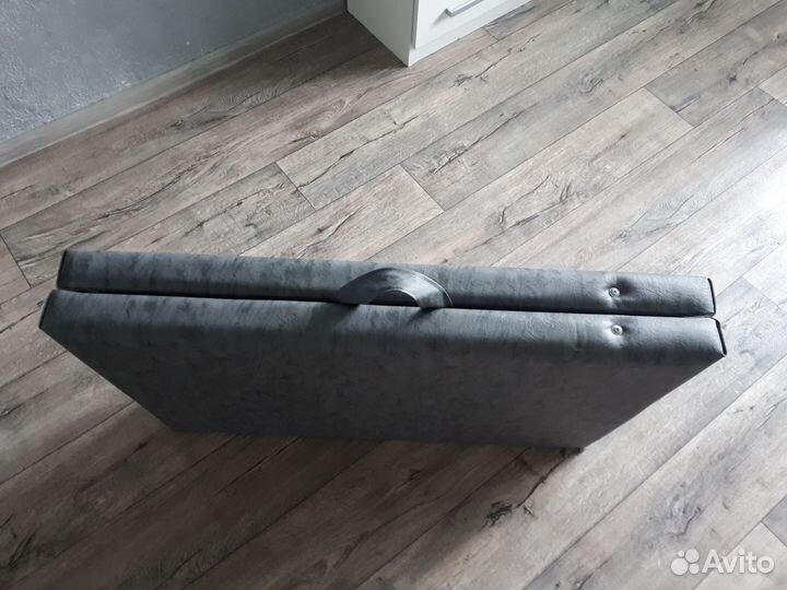 Кушетка для наращивания ресниц