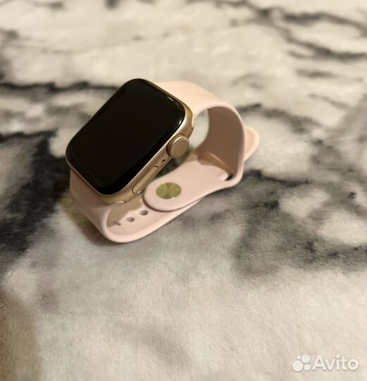 Часы apple watch se