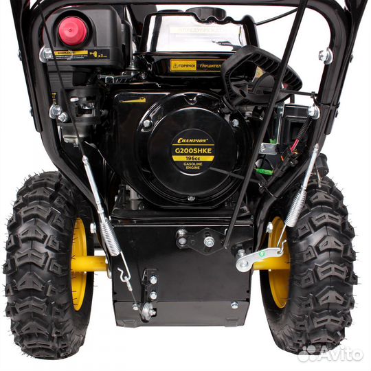 Машина снегоуборочная champion ST 662E