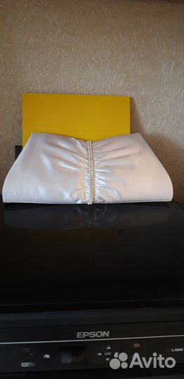 Клатч белый