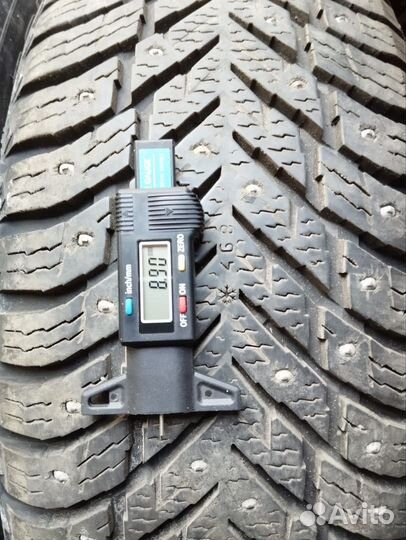 Nokian Tyres Hakkapeliitta 10p SUV 215/65 R16 102T