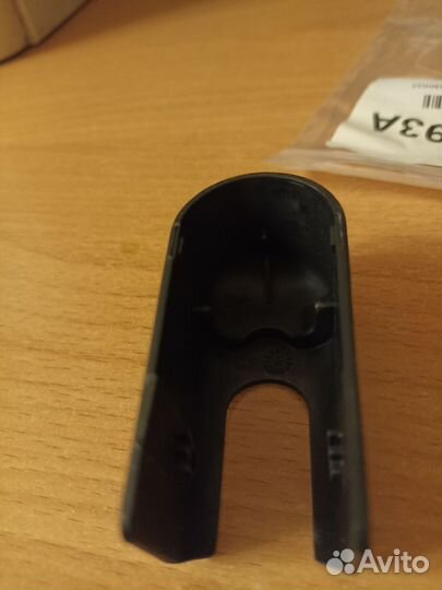 Крышка рычага заднего стеклоочистителя