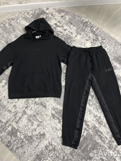 Костюм adidas худи и штаны оригинал