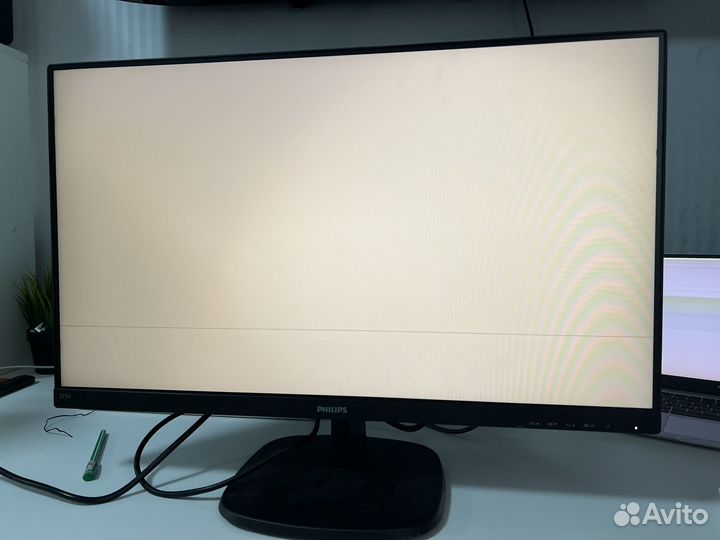 Монитор Philips 27