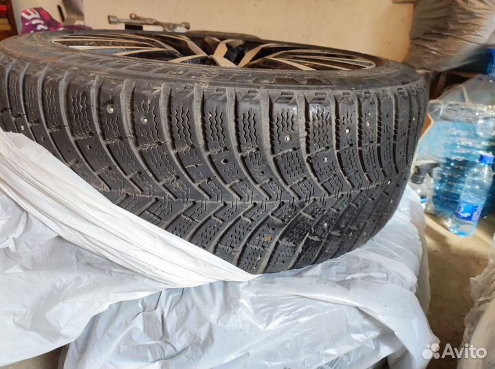 Колеса Lakeville R18 на зимней резине