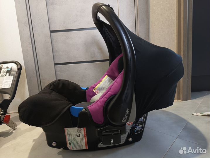 Автолюлька britax romer с базой isofix и вкладышем