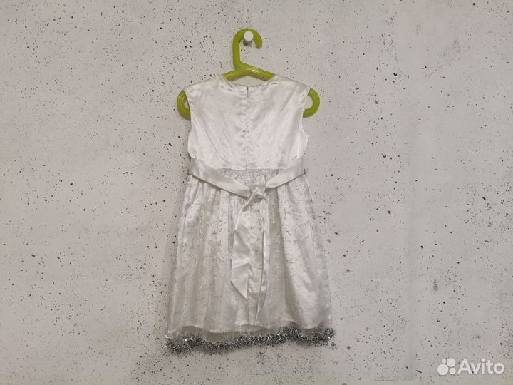 Платье снежинки 104 размер Pelican