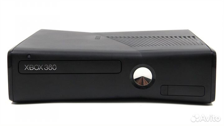 Xbox 360 S 250 GB (Freeboot)