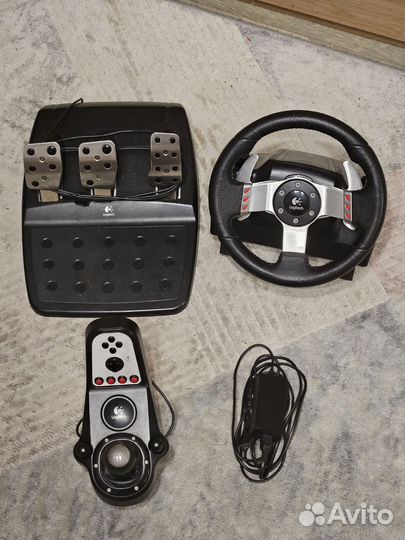 Игровой руль logitech g27