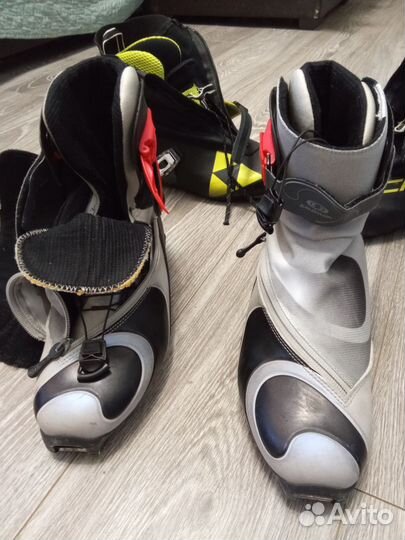 Лыжные ботинки fischer и саломон
