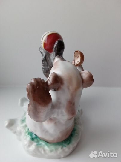 Фарфоровая чернильница 