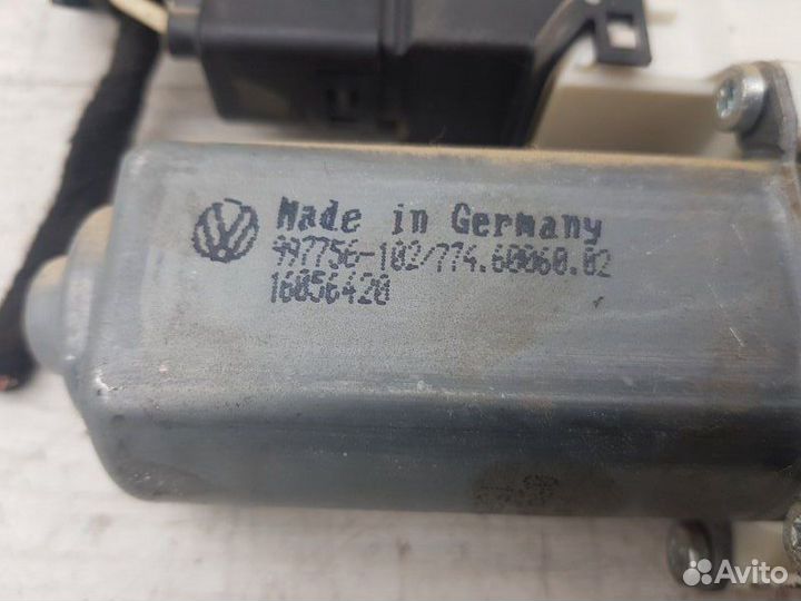 Моторчик стеклоподъемника задний левый Vw Passat