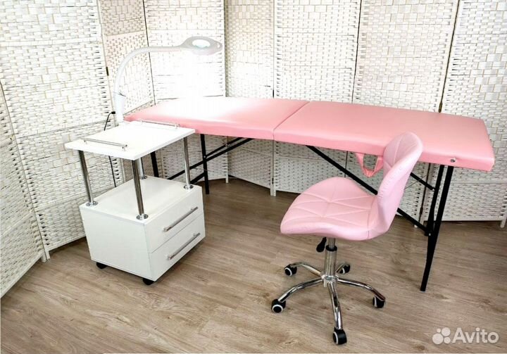 Массажная кушетка