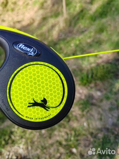 Поводок рулетка flexi