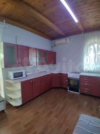 Комната 15 м² в 3-к., 1/2 эт.