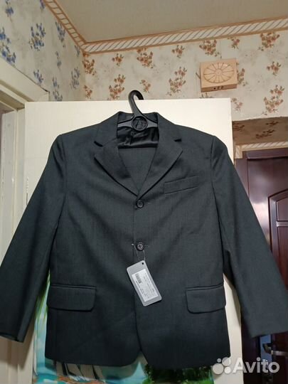 Продам или обменяю костюм школьный