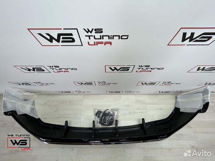 Toyota Land Cruiser 200 Передняя губа G226