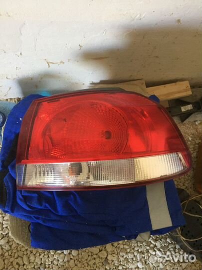 Задние фонари фары на WV Golf