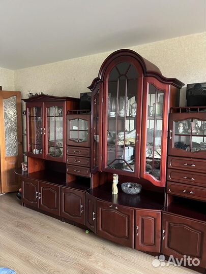 Стенка. Натуральное дерево