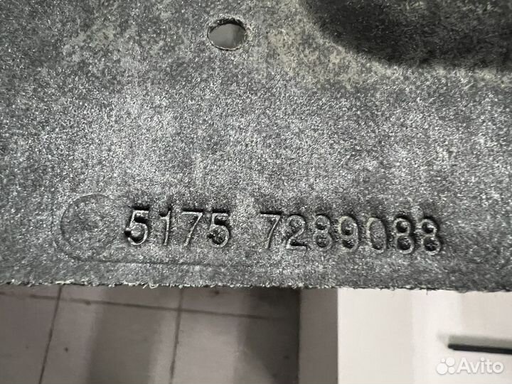 Пыльник двигателя BMW F10 F11