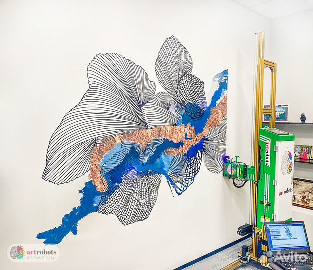 Роспись стен роботом / Печать на стене
