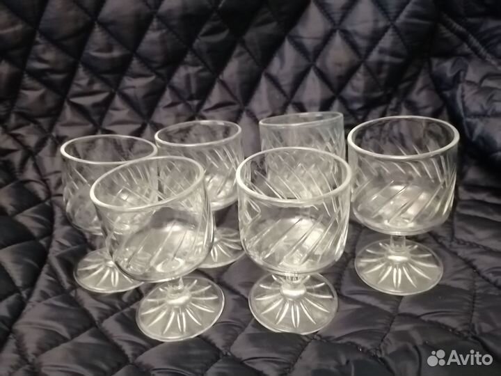 Посуда рюмки, стопки, фужеры, хрусталь, стекло