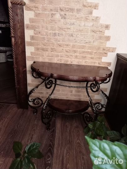 Журнальный столик в прихожую и каминную ковка