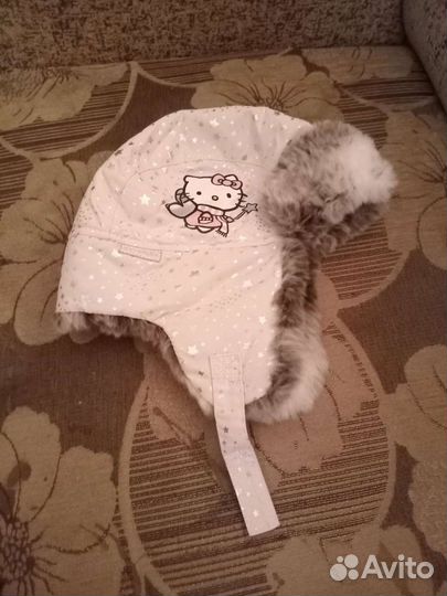 Шапка для девочки новая