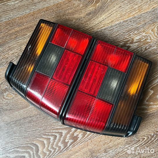 Фонари для VW Jetta mk2 редблеки